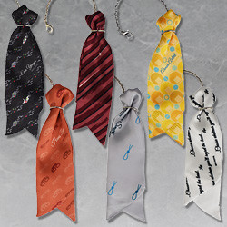 進撃の巨人 スカーフチャーム エレン/ミカサ/アルミン/ハンジ/エルヴィン/リヴァイ